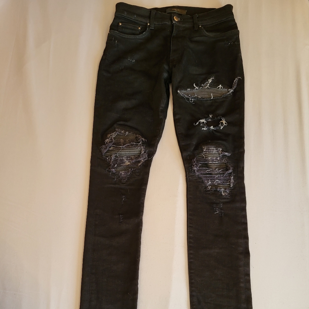 Amari MX1 Black distressed jeans